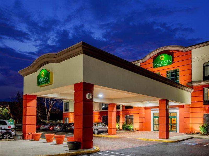 La Quinta By Wyndham Mt. Laurel - Philadelphia Hotel Mount Laurel Buitenkant foto