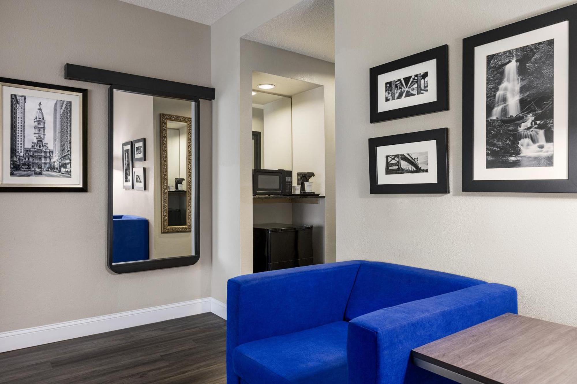 La Quinta By Wyndham Mt. Laurel - Philadelphia Hotel Mount Laurel Buitenkant foto