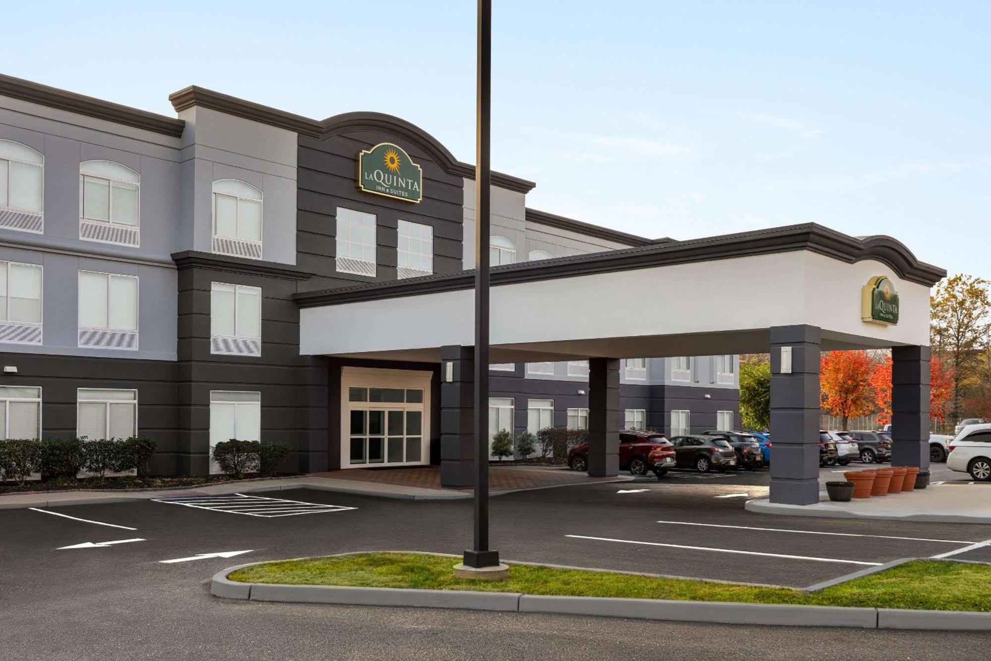La Quinta By Wyndham Mt. Laurel - Philadelphia Hotel Mount Laurel Buitenkant foto